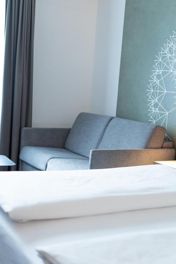 Taste Hotel Jettingen Екстер'єр фото